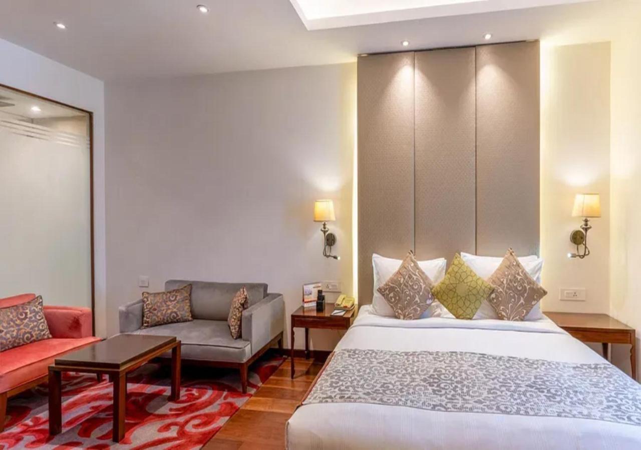 Hotel O Cean Suites Near Igi Airport New Delhi Buitenkant foto