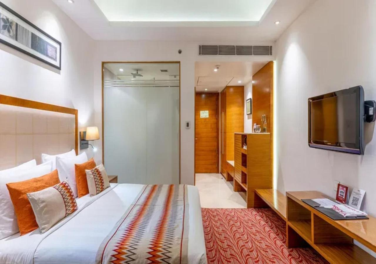 Hotel O Cean Suites Near Igi Airport New Delhi Buitenkant foto